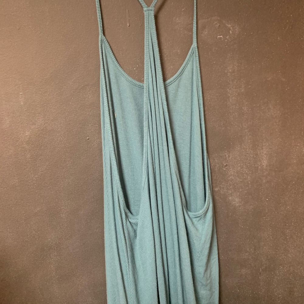 Razorback Ribbed tank top - Picture 3 of 3